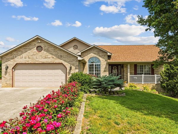 101 Ostenbarker St, Maryville, TN 37804