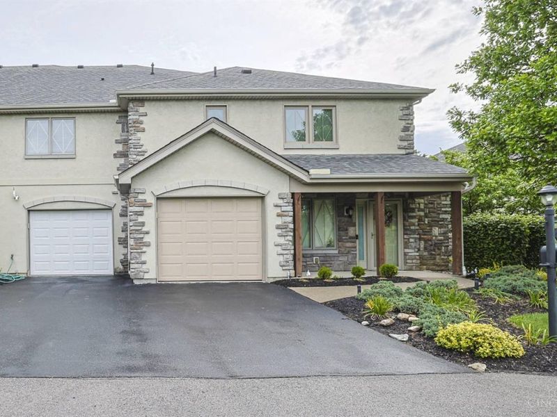 206 Edinburgh Lane, Springdale, OH 45246 Photo 29