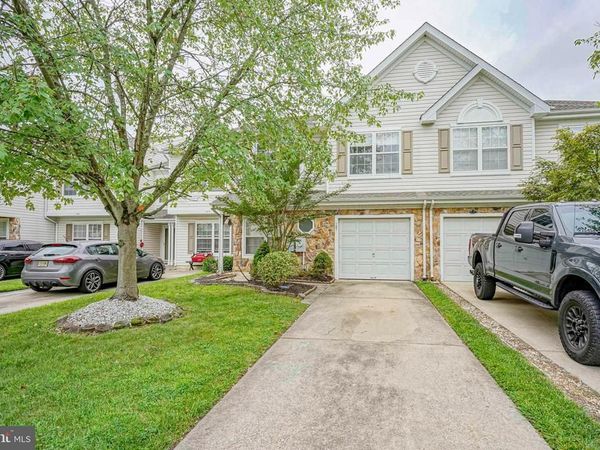 127 BUCKINGHAM WAY , MOUNT LAUREL, NJ 08054