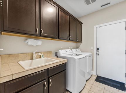 784 Ahwanee Drive, Sparks, NV 89436 Photo
