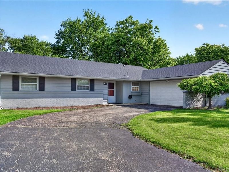 81 Carmel Court, Centerville, OH 45458 Photo 3