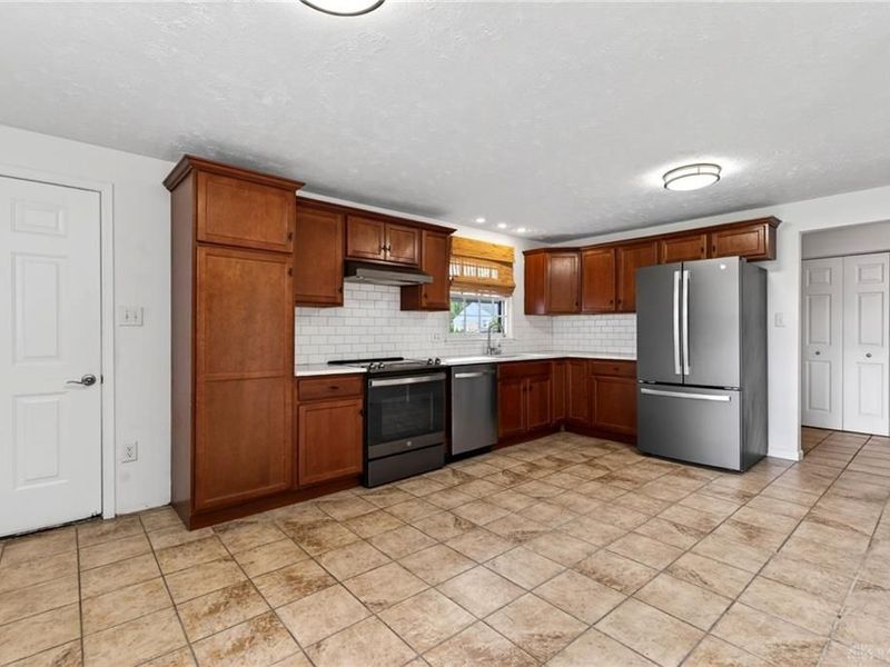 81 Carmel Court, Centerville, OH 45458 Photo 9