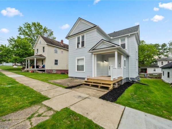 244 N Park Avenue , Alliance, OH 44601