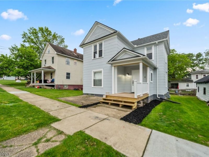 244 N Park Avenue, Alliance, OH 44601 Photo 1
