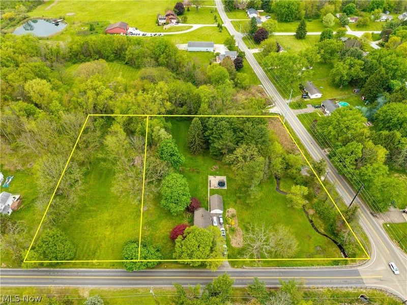 2462 Myersville Road, Uniontown, OH 44685 Photo 5