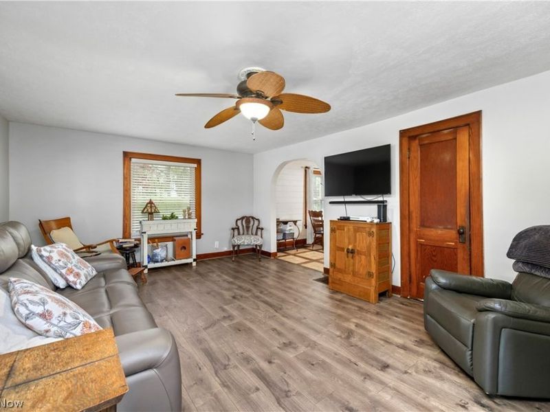 2462 Myersville Road, Uniontown, OH 44685 Photo 6