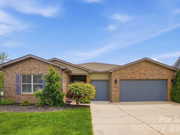6196 Raven Rock Drive, Denver, NC 28037