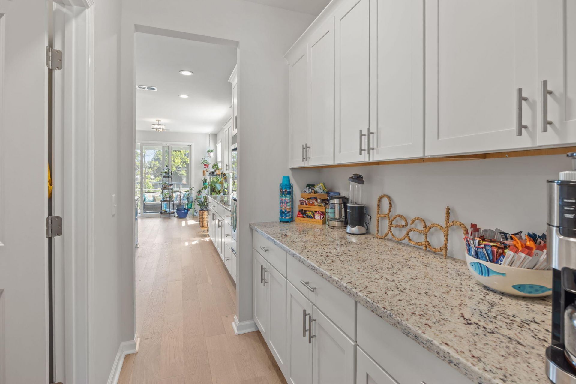 2512 Hummingbird Lane Photo 7