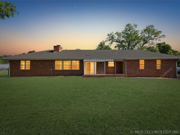 4620 E Texaco Road , Cushing, OK 74023