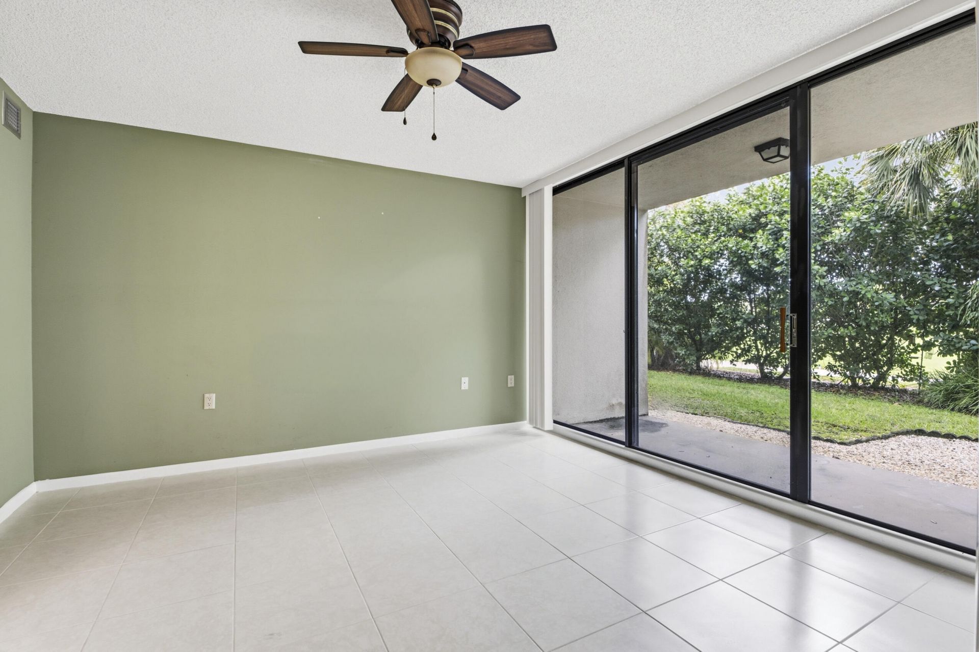 6145 Balboa Circle, Unit 103, Boca Raton, FL 33433 Photo