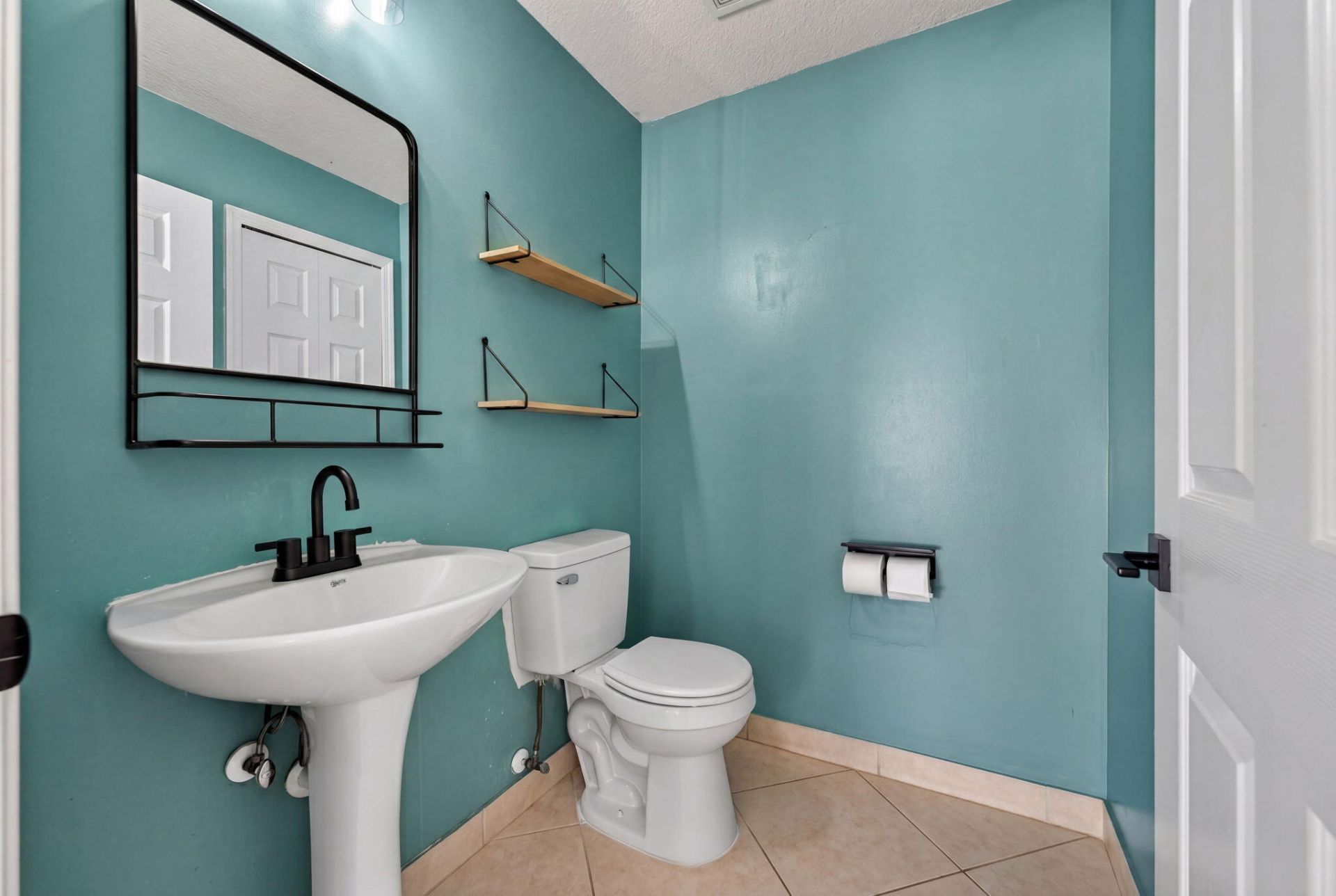 5951 Manchester Way, Tamarac, FL 33321 Photo