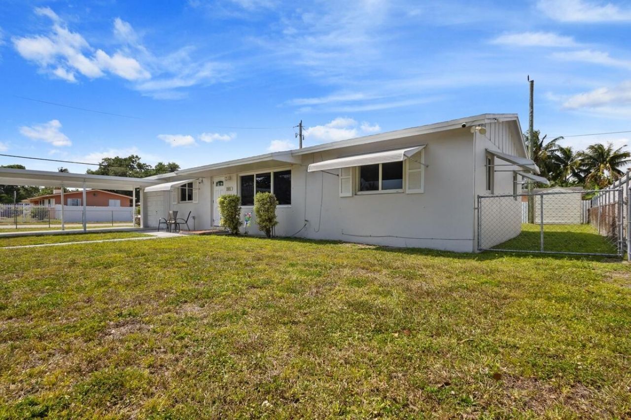 101 NE 195th Street, Miami, FL 33179 Photo