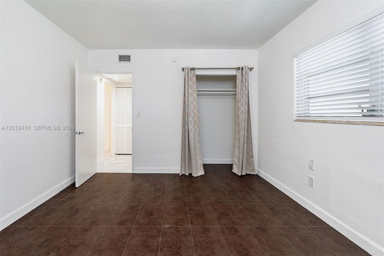 645 NE 77th St , Unit 2, Miami, FL 33138 Photo