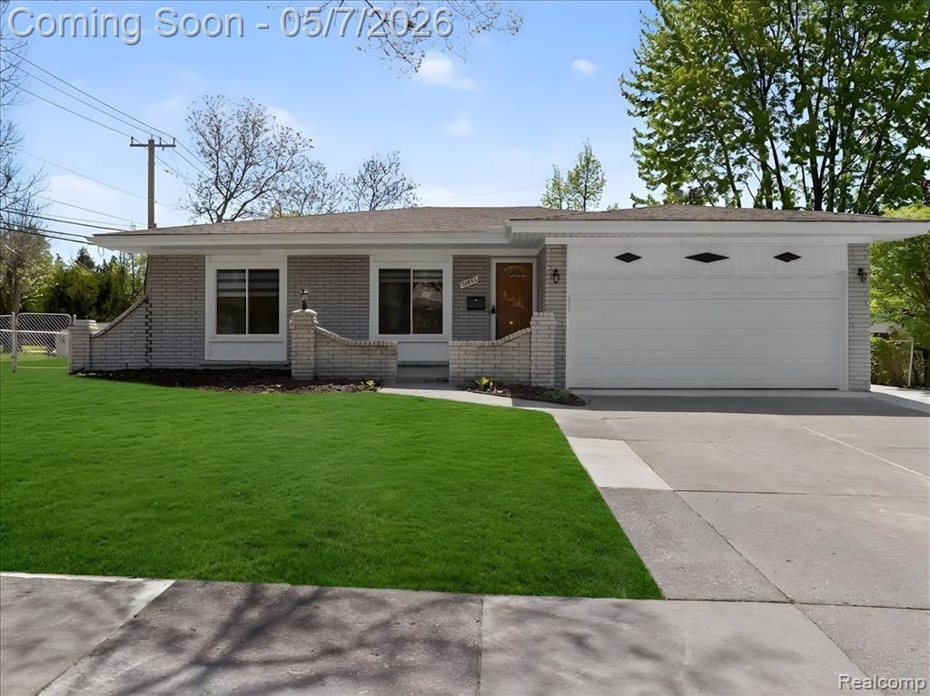 14650 Edshire Drive, Sterling Heights, MI 48312 Main Photo