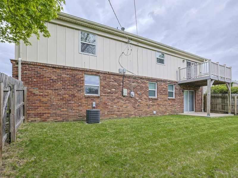 321 Allanhurst Avenue, Vandalia, OH 45377 Photo 2