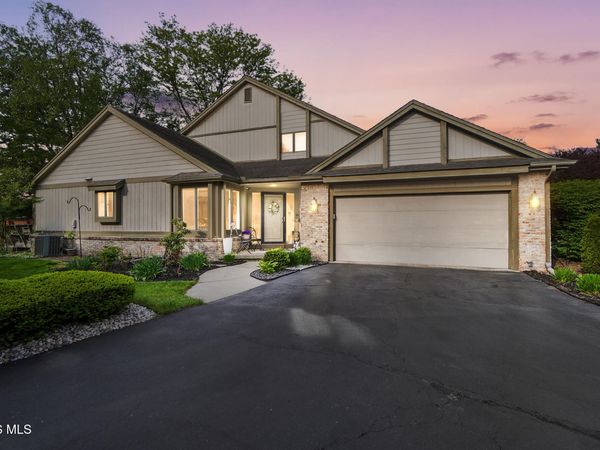6911 Milrose Lane, Toledo, OH 43617