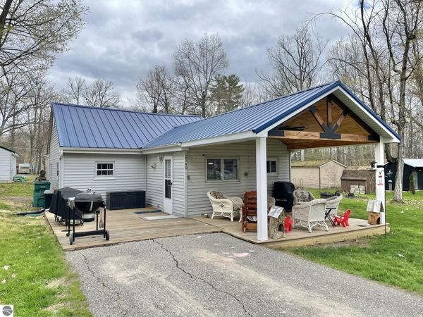 2340 Greenwood Road, Lupton, MI 48635