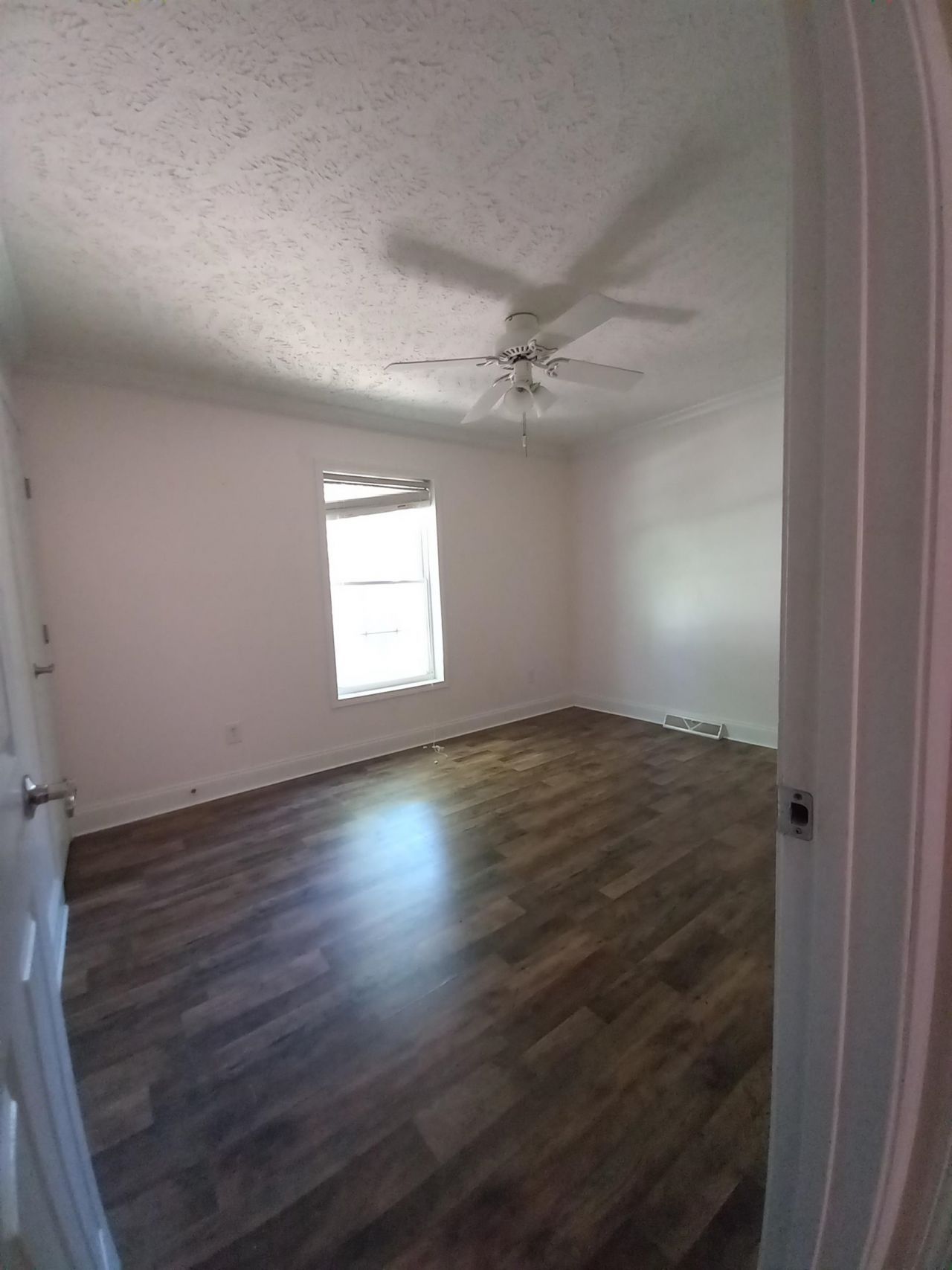 1013 Morning Dale St.  Photo 6