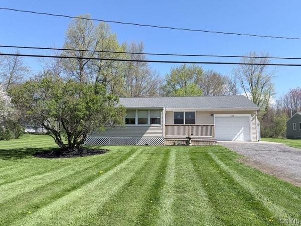 1127 Smith Ridge Road , Bridgeport, NY 13030
