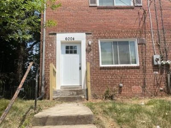6004 MADISON STREET , RIVERDALE, MD 20737