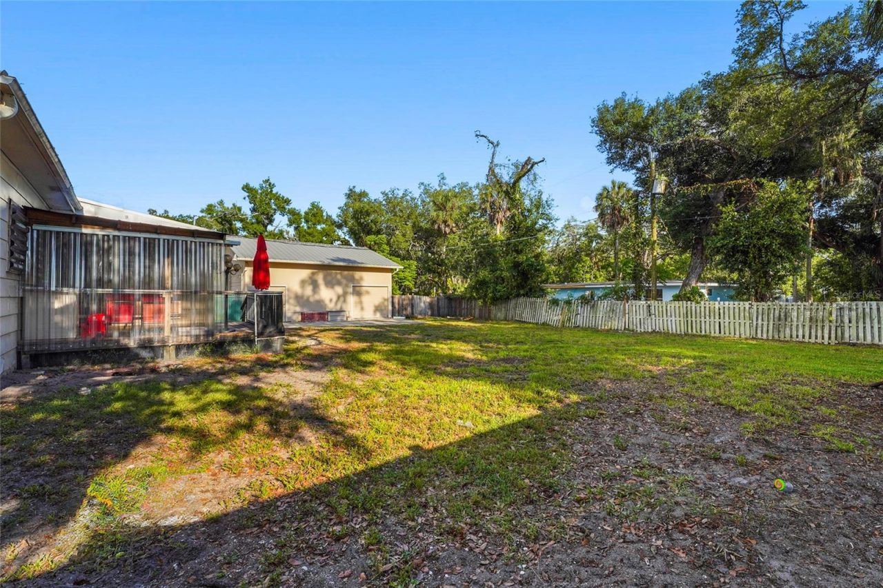 219 39th Street E, Palmetto, FL 34221 Photo