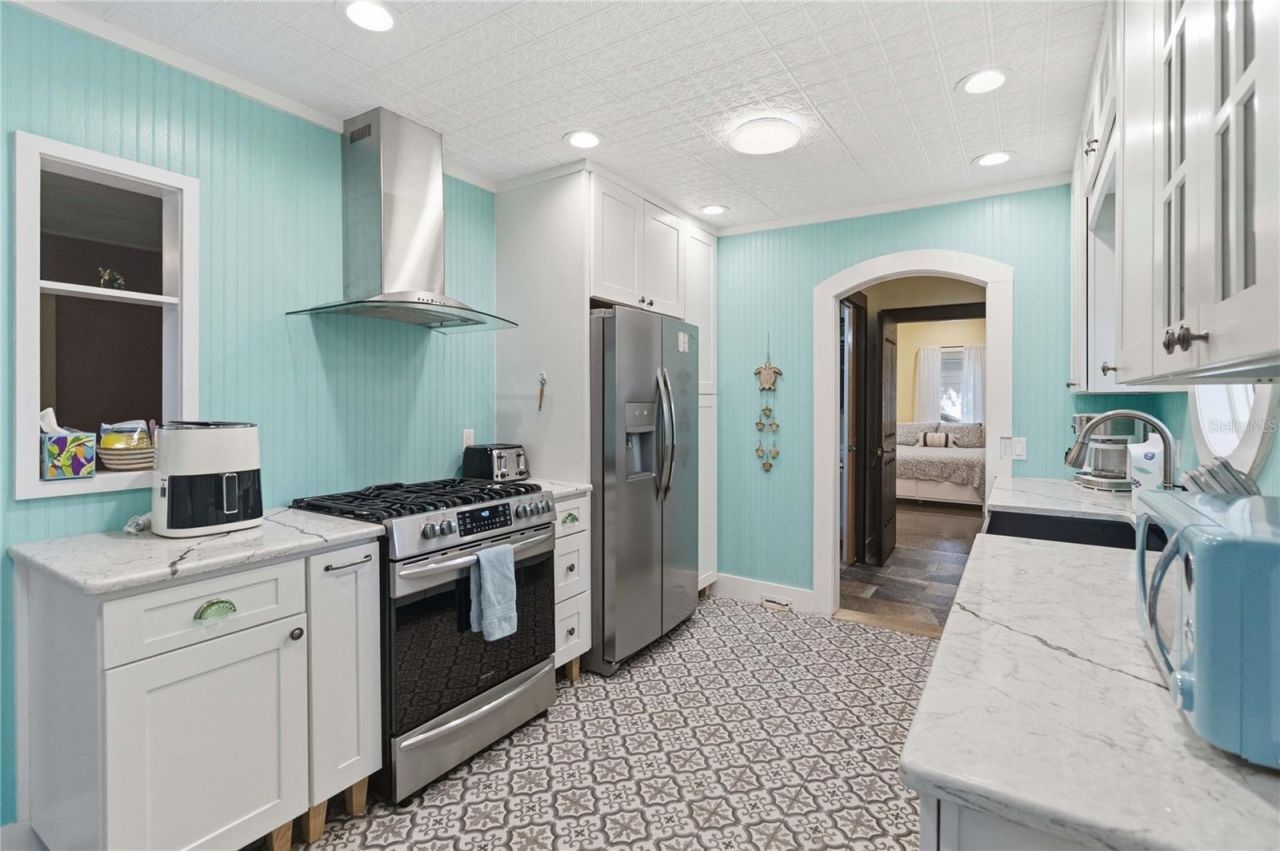 207 Esther Street , New Smyrna Beach, FL 32169 Photo