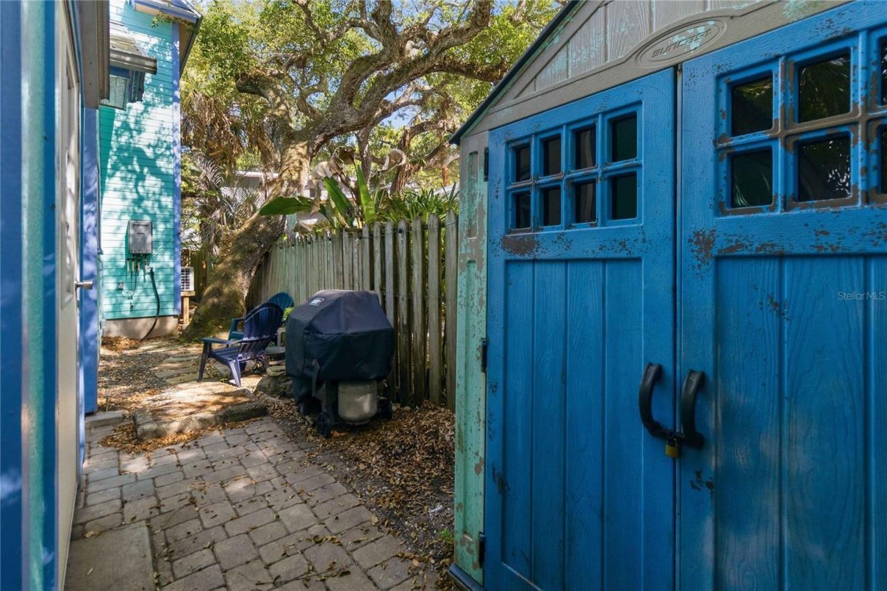 207 Esther Street , New Smyrna Beach, FL 32169 Photo