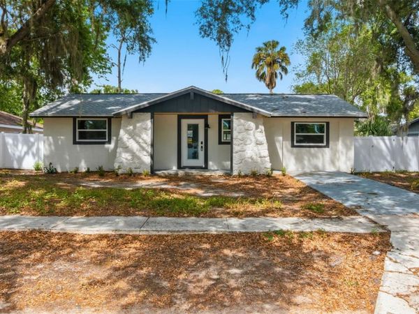 3513 BEECHWOOD BOULEVARD , TAMPA, FL 33619