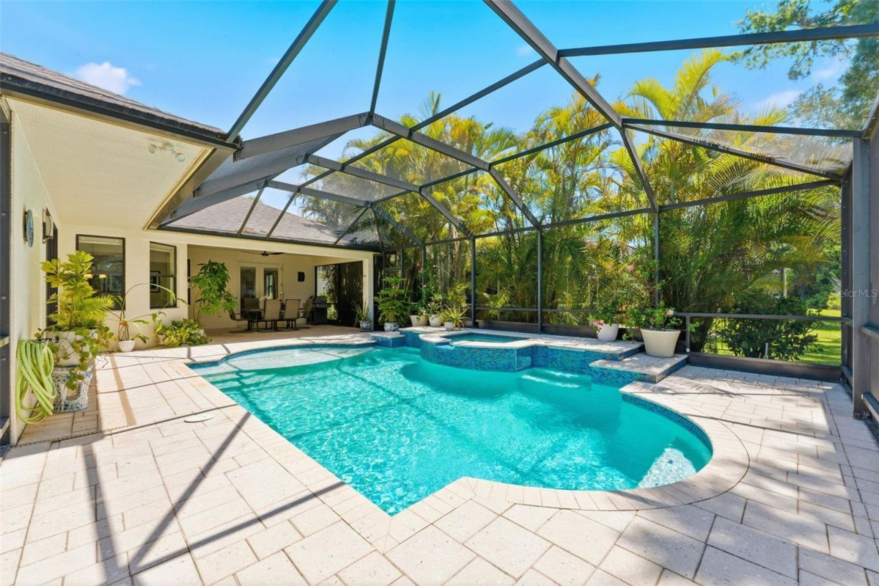 10220 Blossom Trail, Seminole, FL 33772 Photo