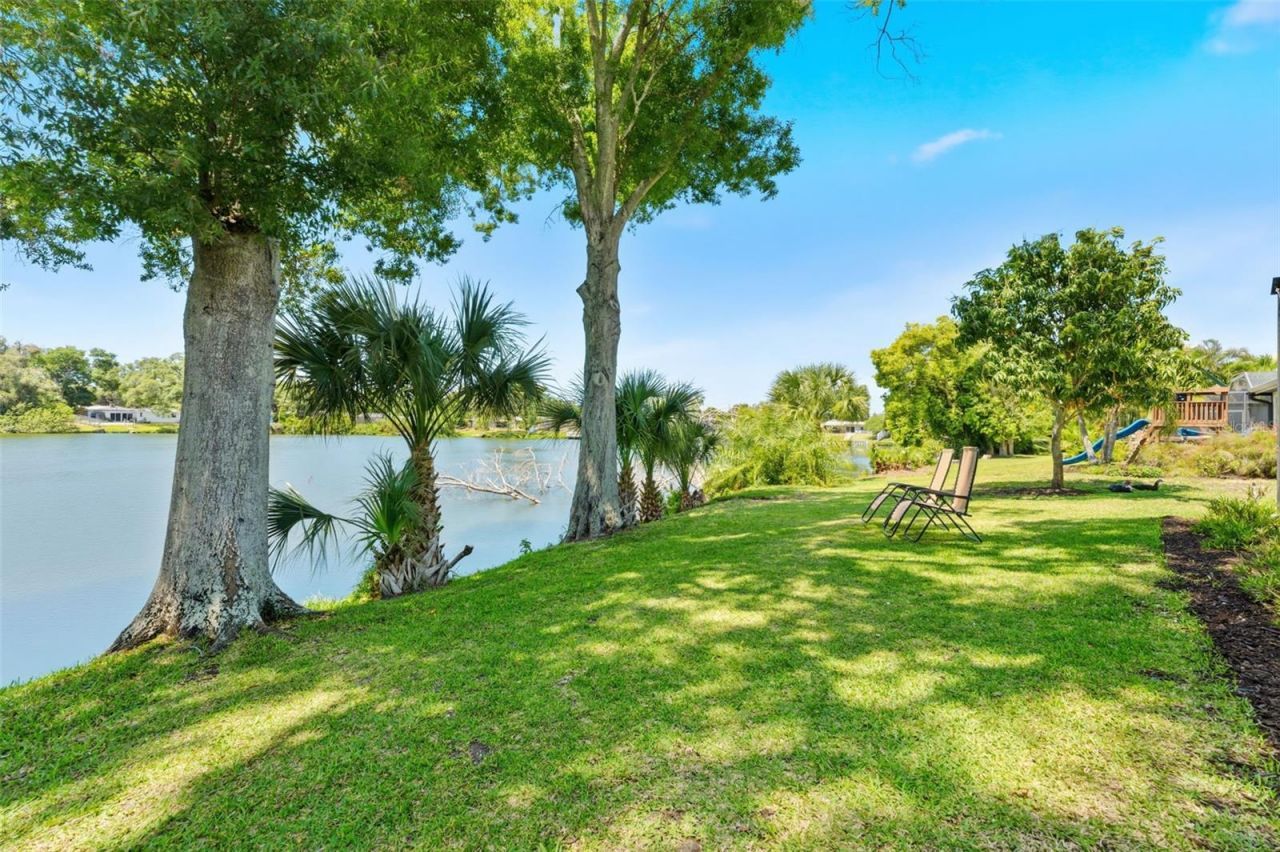 10220 Blossom Trail, Seminole, FL 33772 Photo