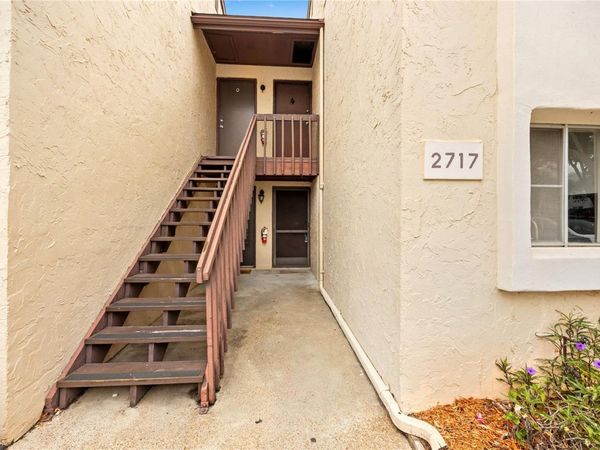 2717 HIDDEN LAKE BOULEVARD , Unit B, SARASOTA, FL 34237