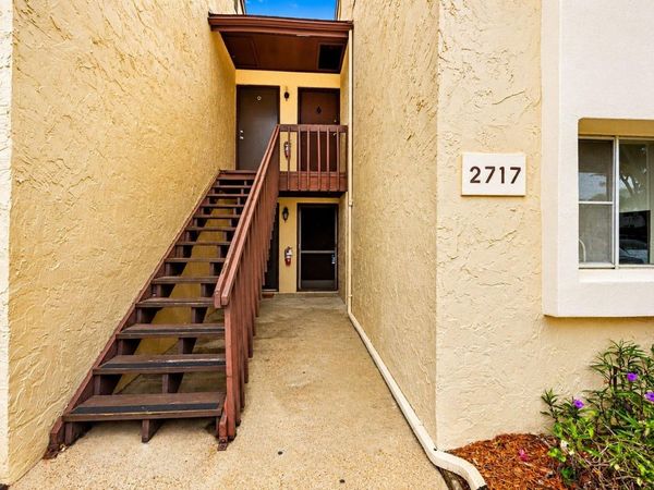2717 HIDDEN LAKE BOULEVARD, Unit B, SARASOTA, FL 34237