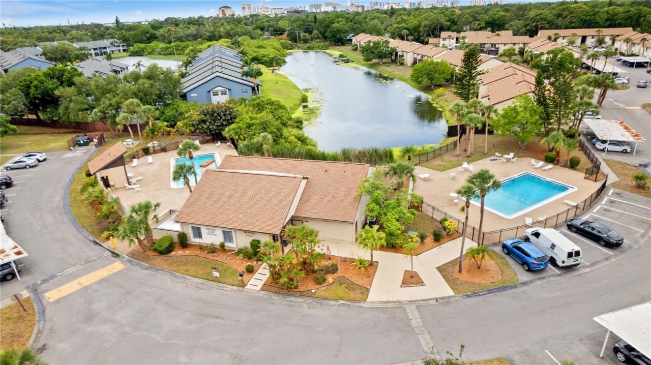 2717 Hidden Lake Boulevard , Unit B, Sarasota, FL 34237 Photo