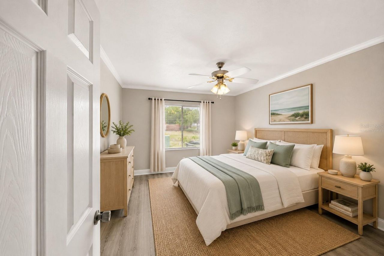 2717 Hidden Lake Boulevard, Unit B, Sarasota, FL 34237 Photo