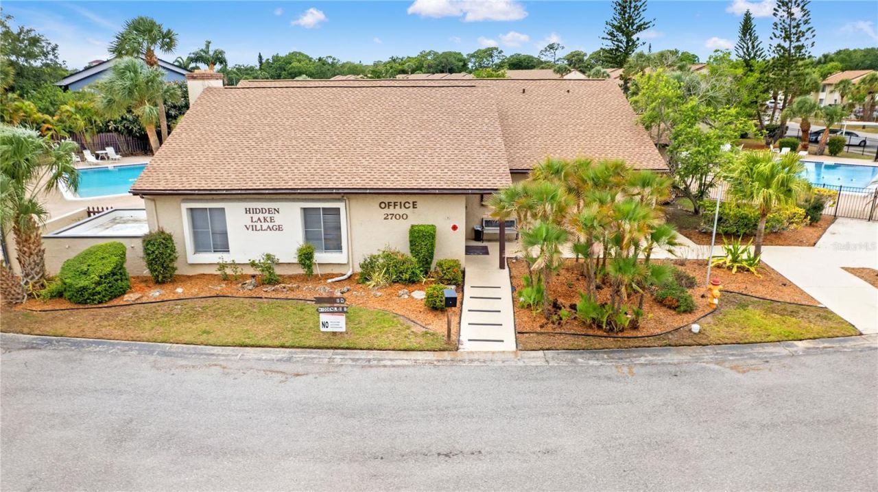 2717 Hidden Lake Boulevard , Unit B, Sarasota, FL 34237 Photo
