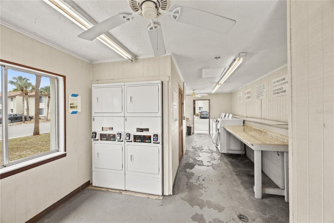 2717 Hidden Lake Boulevard , Unit B, Sarasota, FL 34237 Photo