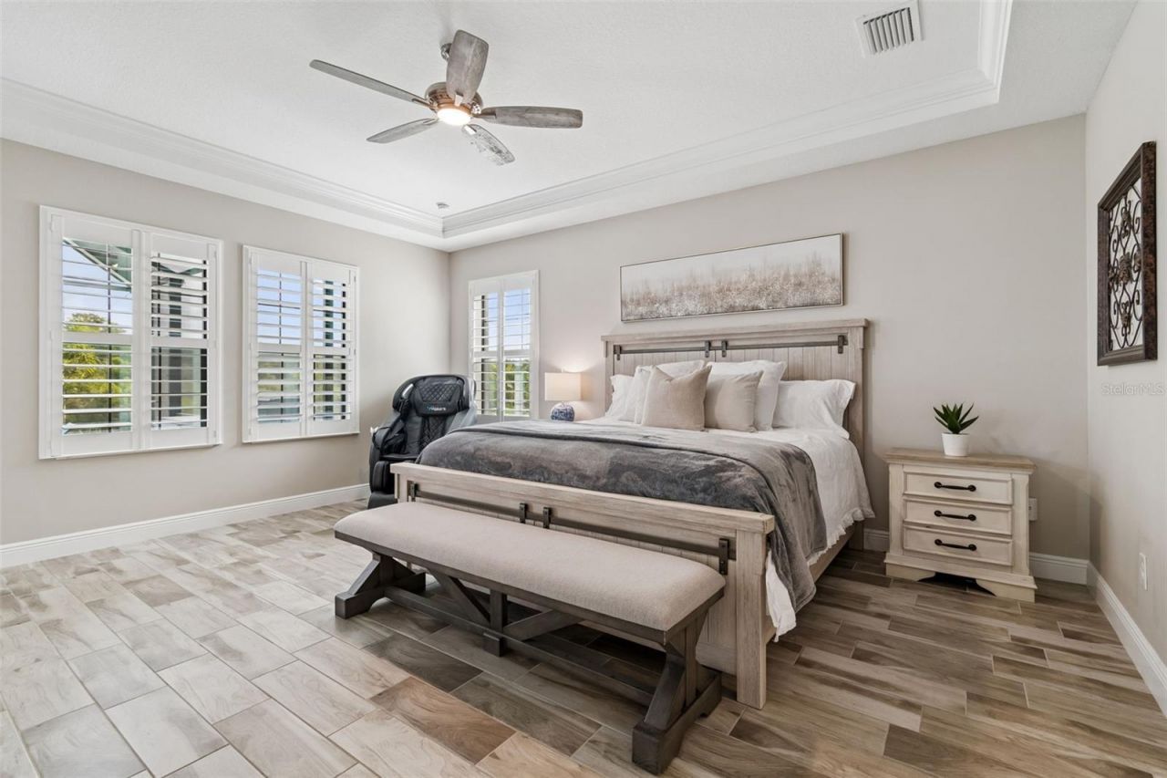 14622 Red Castle Avenue, Lithia, FL 33547 Photo