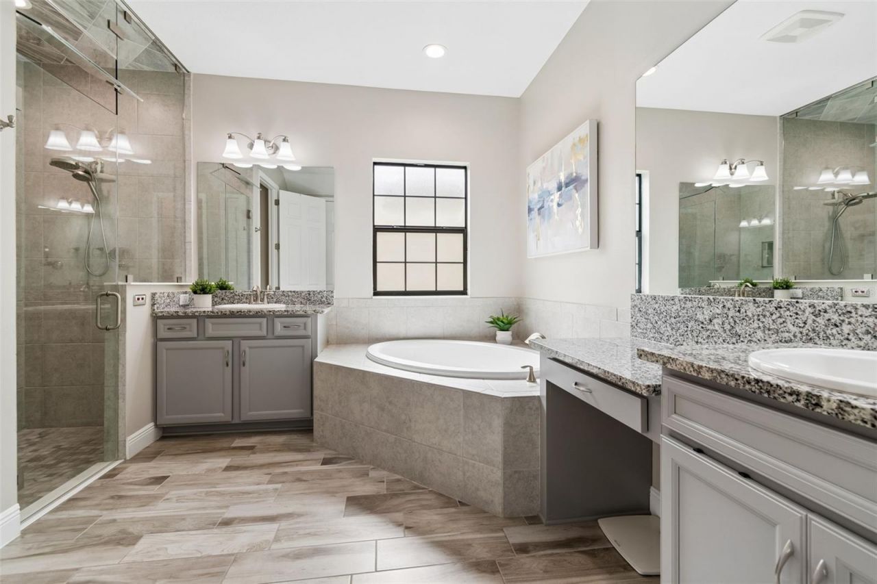 14622 Red Castle Avenue, Lithia, FL 33547 Photo
