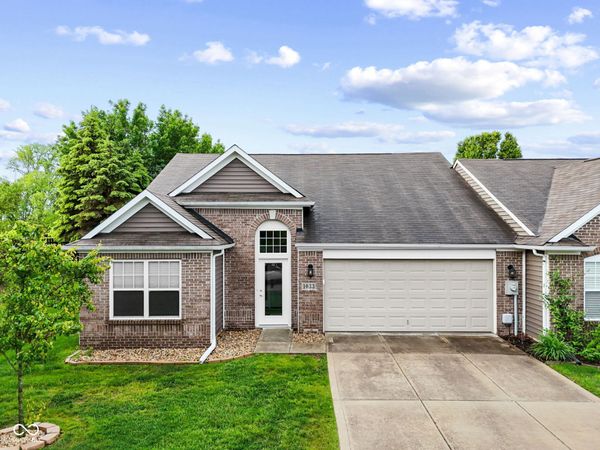 1033 Mount Olive Road , Whiteland, IN 46184