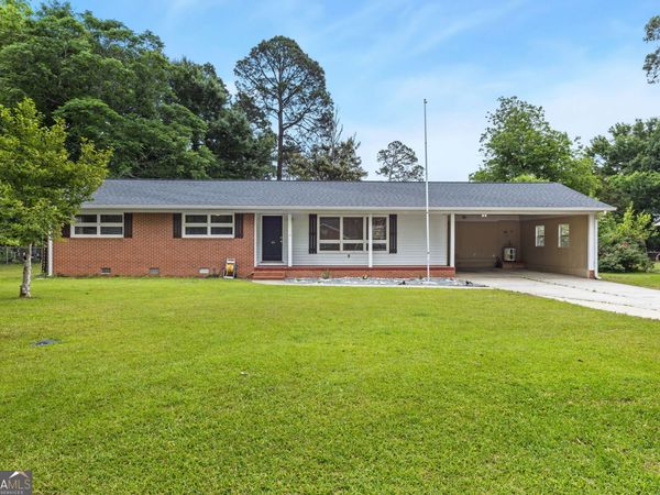 820 Glenwood Avenue, Perry, GA 31069