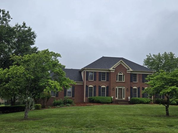 9240 Foxboro Dr, Brentwood, TN 37027