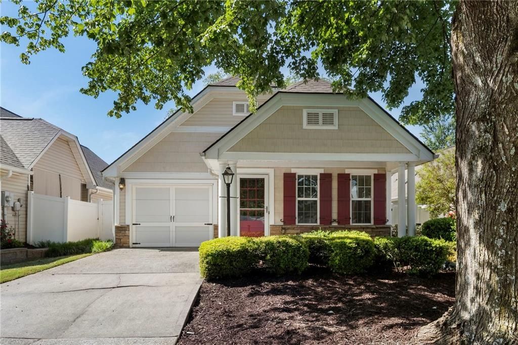 2425 Gateview Court, Cumming, GA 30040 Main Photo