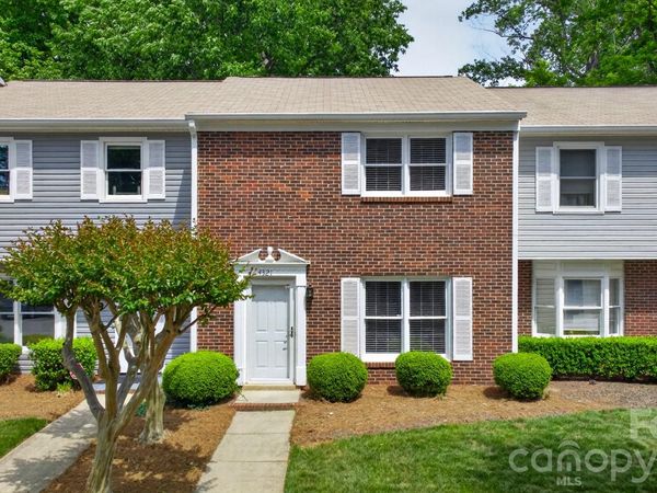 4321 Baylor Street , Greensboro, NC 27455