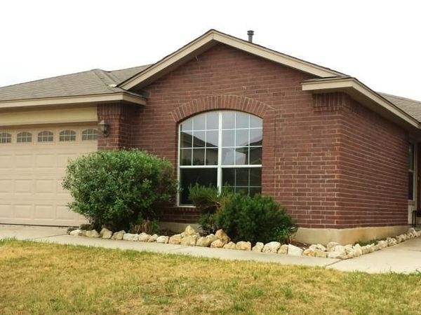 1009 Clayton DR , Leander, TX 78641