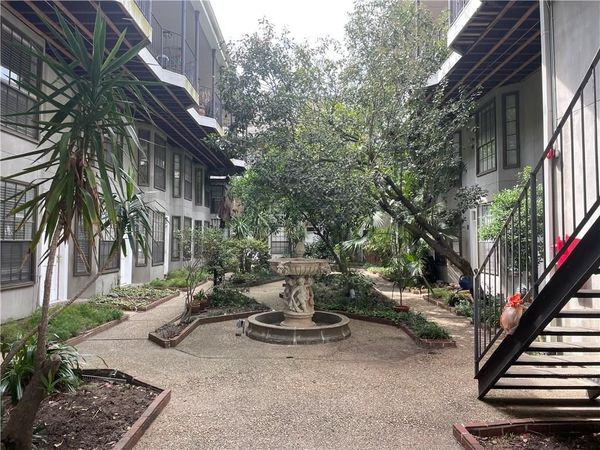248 CHEROKEE Street , Unit 8, New Orleans, LA 70118
