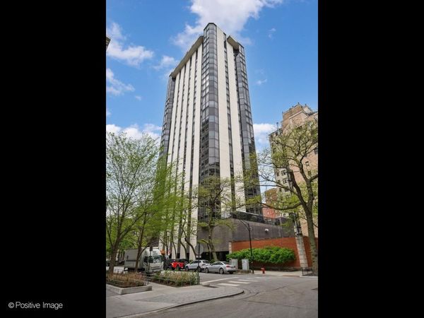 1310 N Ritchie Court, Unit 11C, Chicago, IL 60610
