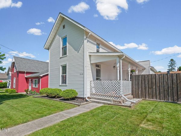 214 Walnut Street, Van Buren, OH 45889