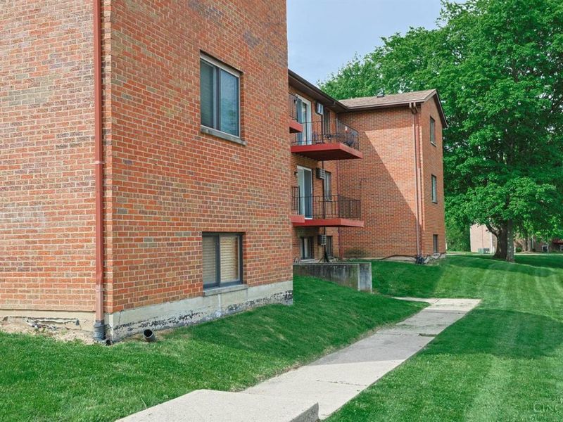 5476 Camelot Drive, Unit 39, Fairfield, OH 45014 Photo 14