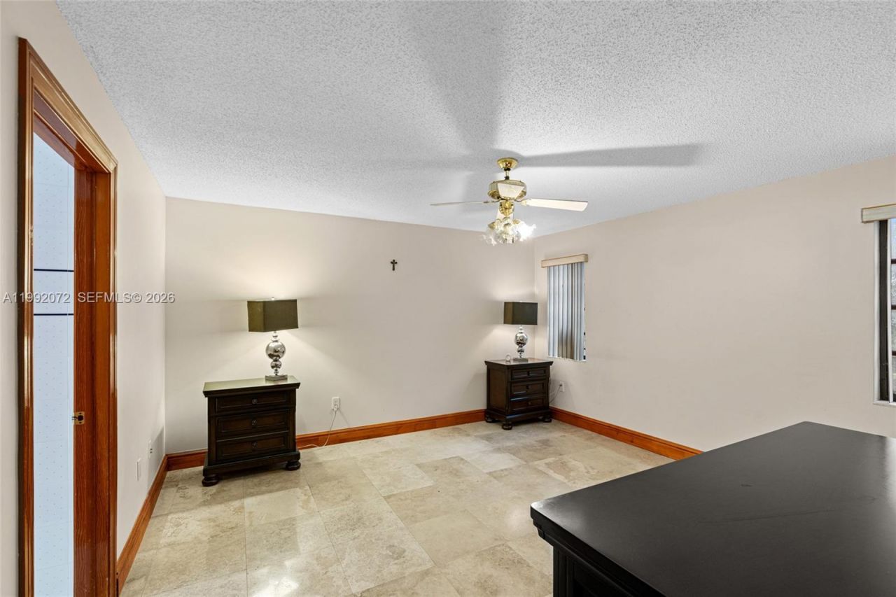 16214 NW 82nd Pl, Miami Lakes, FL 33016 Photo