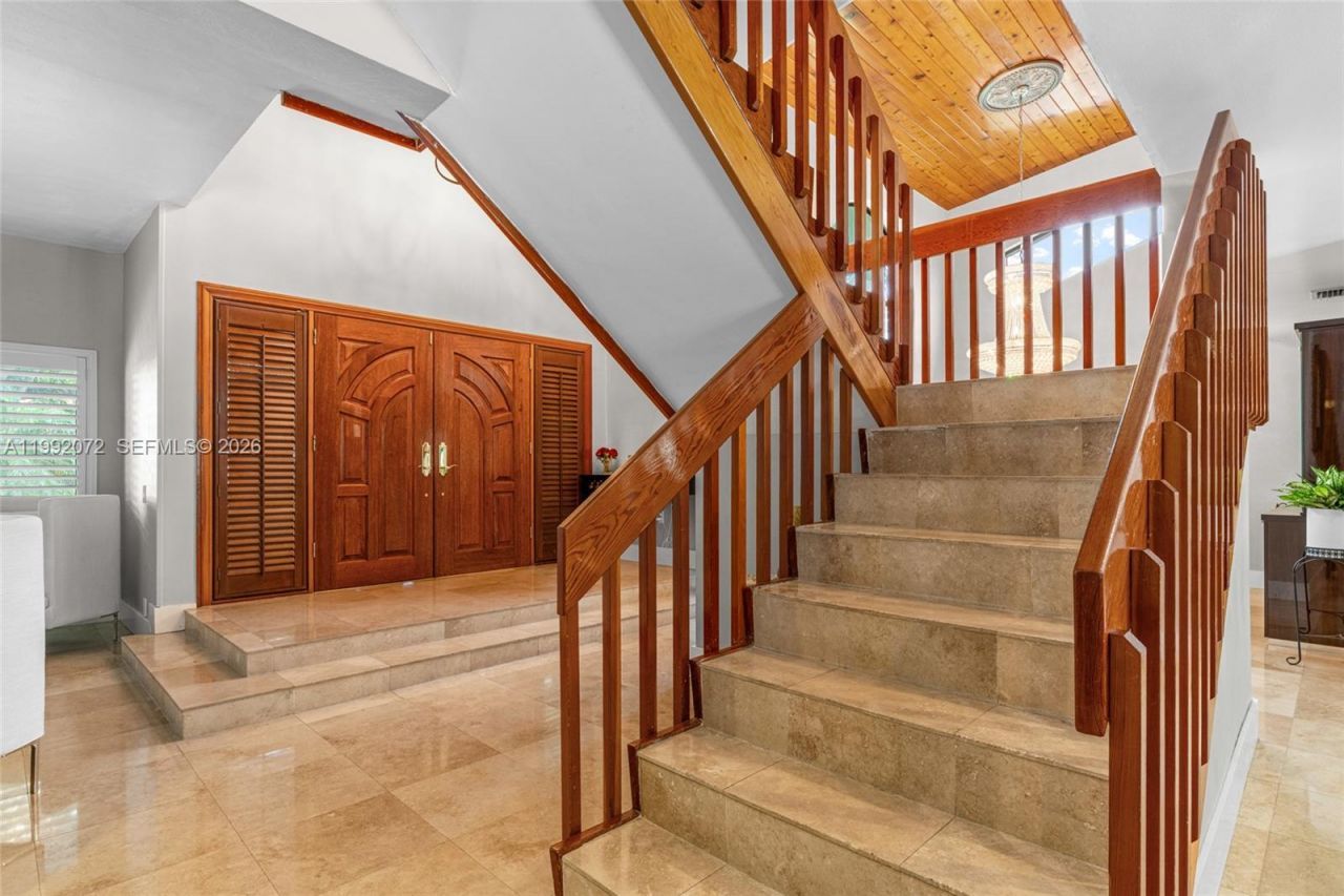16214 NW 82nd Pl, Miami Lakes, FL 33016 Photo